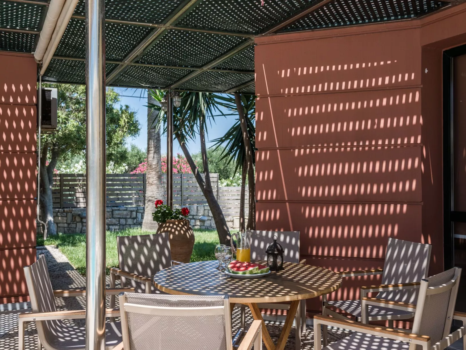 Daphnis Villen-Buiten