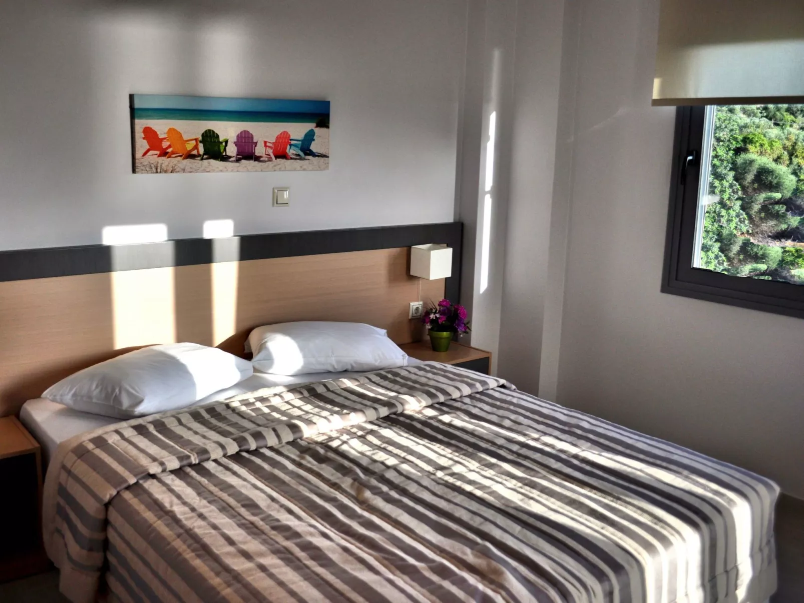 "Sirocco" mit Blick auf das Wasser-Binnen