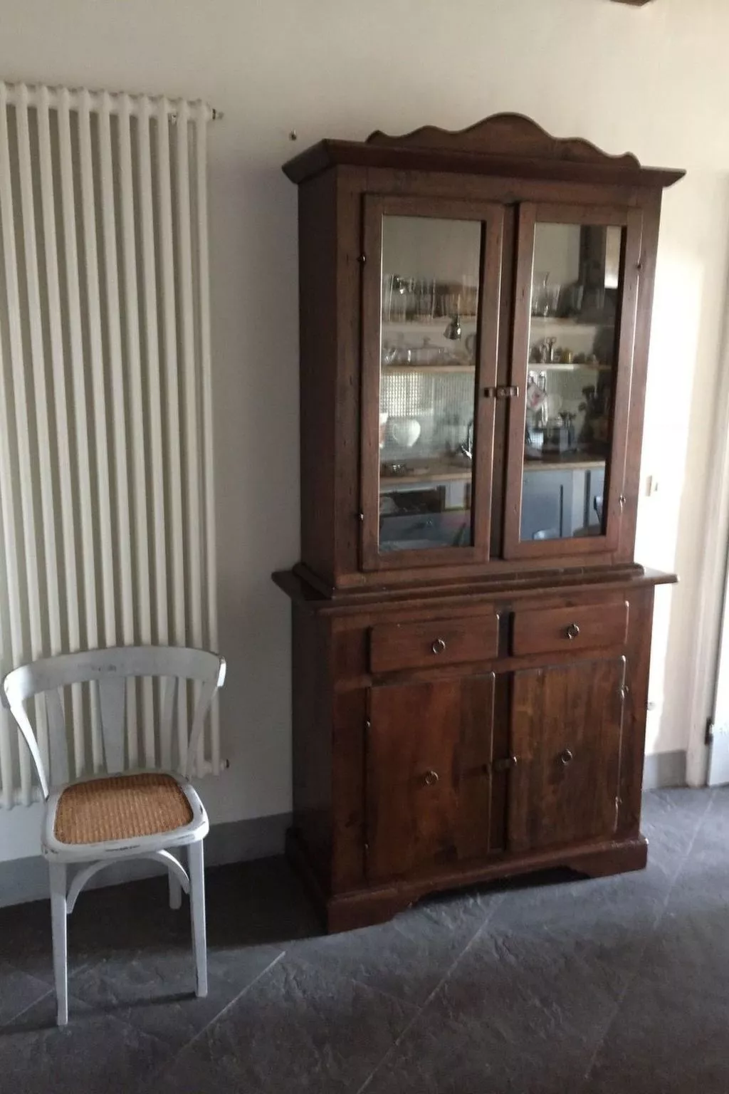 Hochwertige Wohnung im Turm-Schlösschen-Image-tags.info