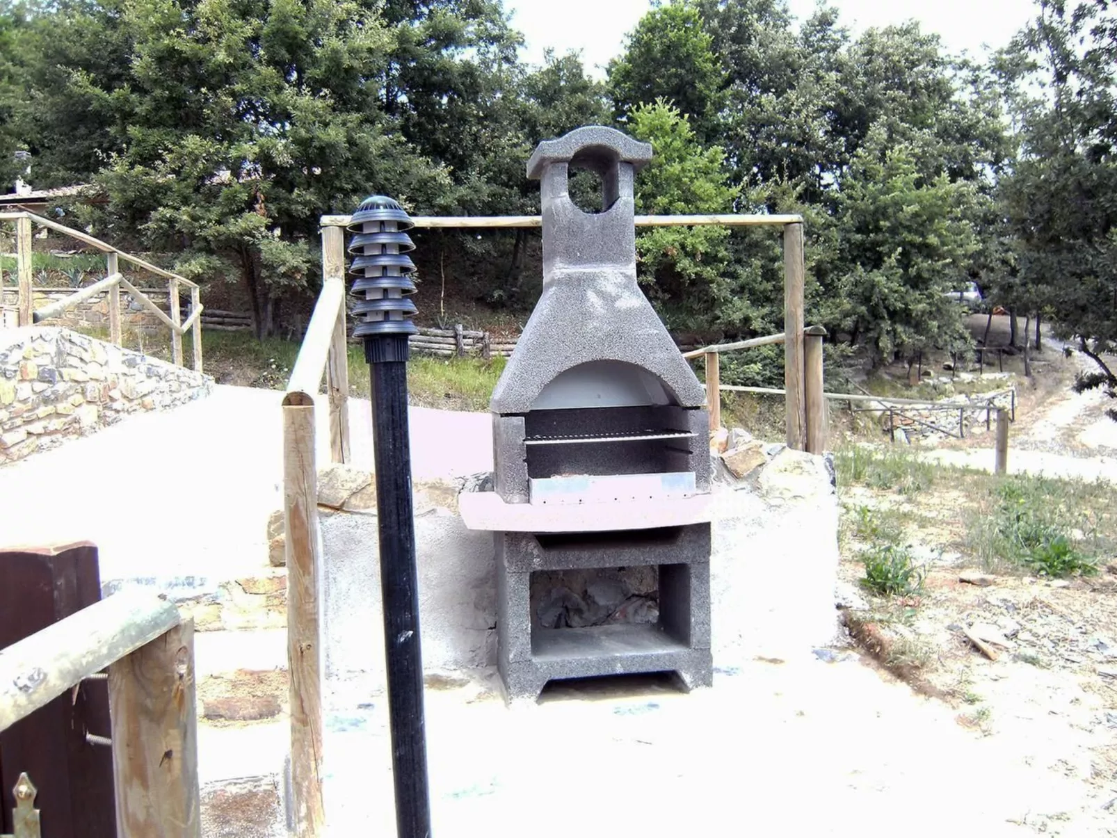 Komfortable und entspannende Wohnung-Buiten