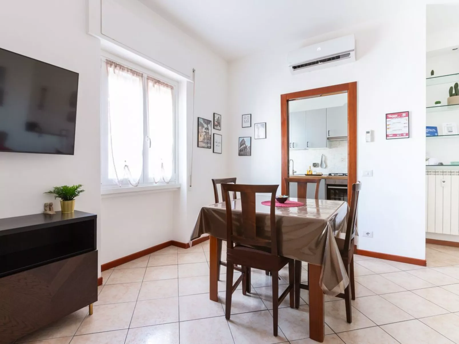 "Städtereise Rom" - Binnen