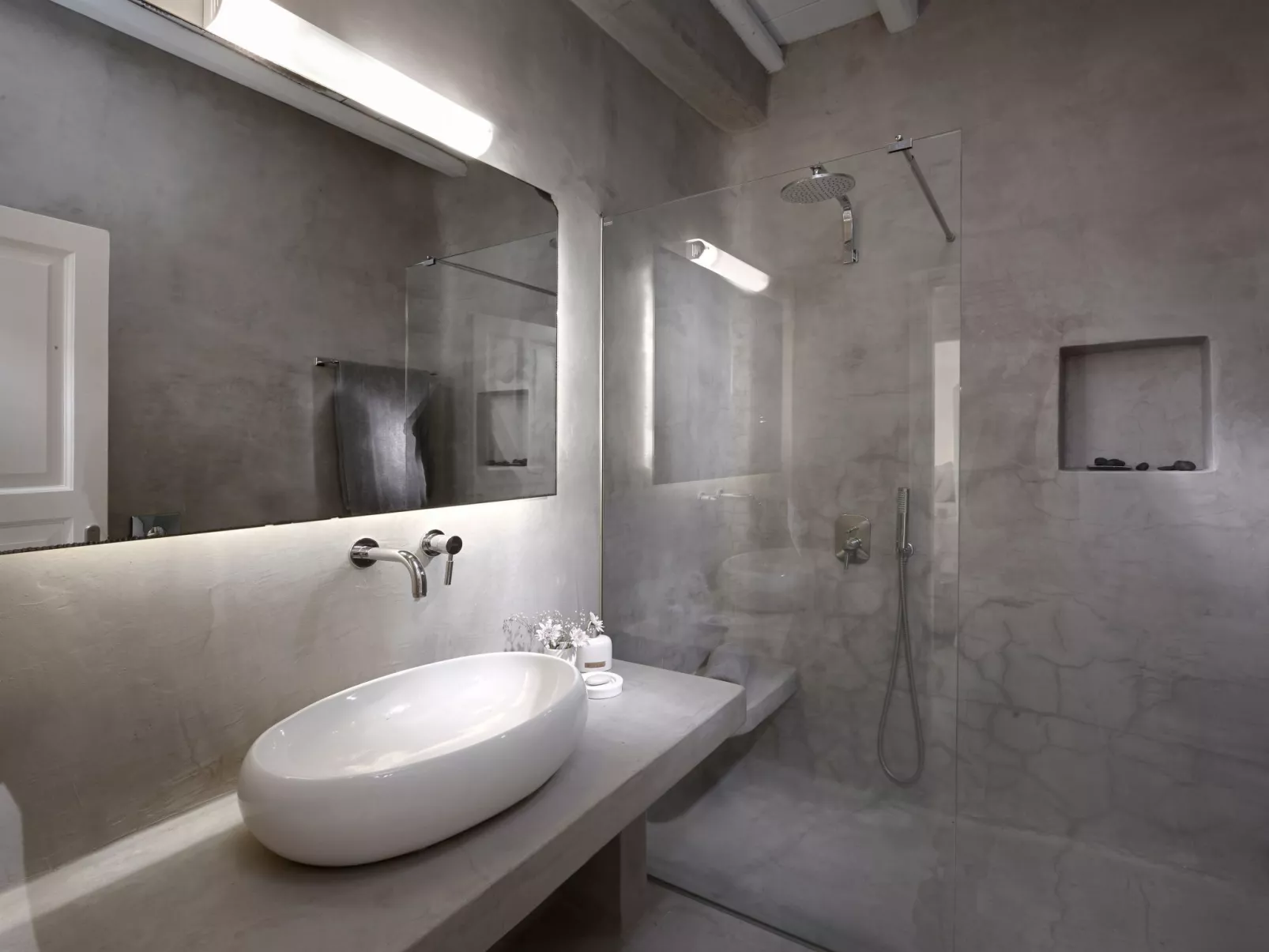 SUPERB BEACH ACCESS LUXURY SEA VILLA POOL by Calypso Sunset-Binnen