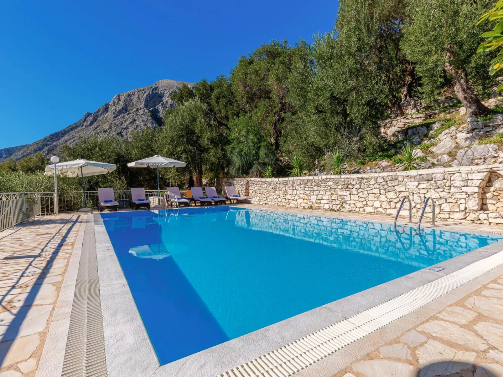 "Villa Nafsika"-Buiten