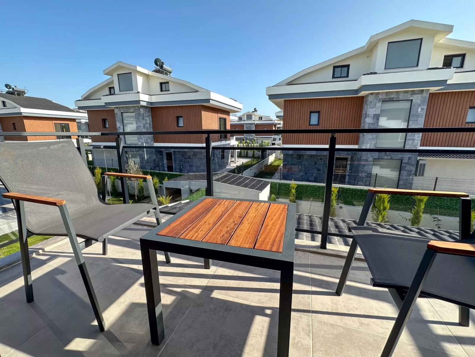 Luxuriöse Villa "Galaxy V4", 300 Meter vom Meer-Image-tags.info