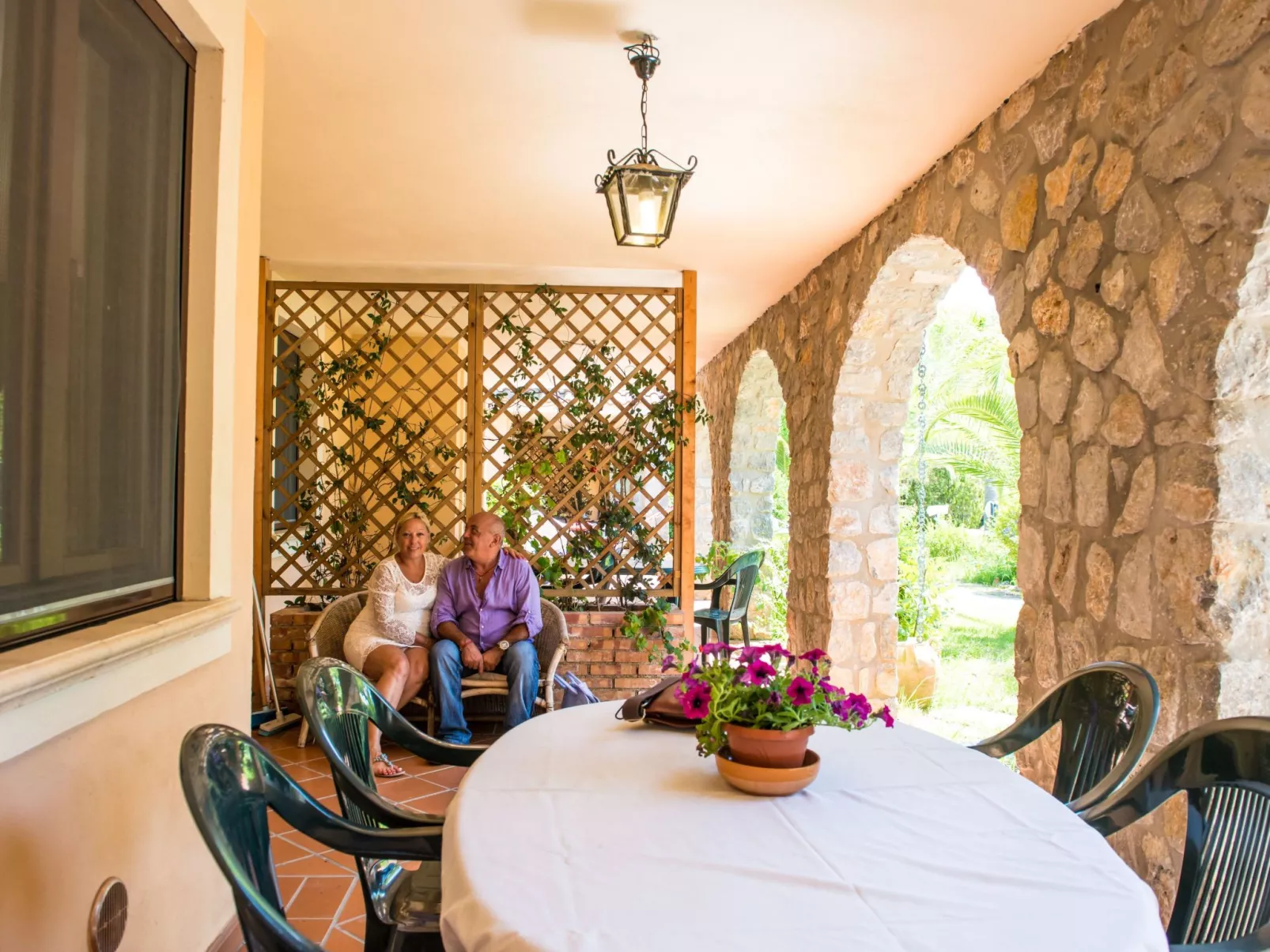 Appartement in Centola mit Grill, Terrasse und Garten-Buiten