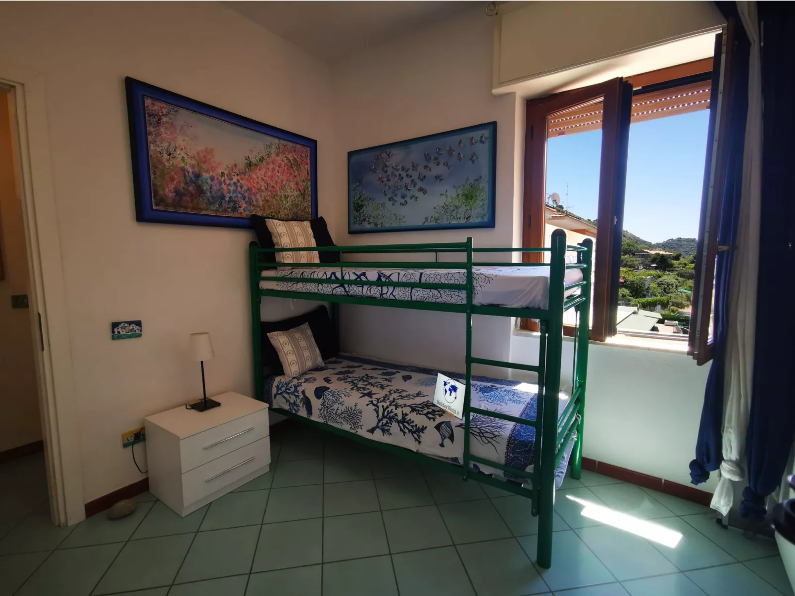 Meditheia von Holiday World-Binnen