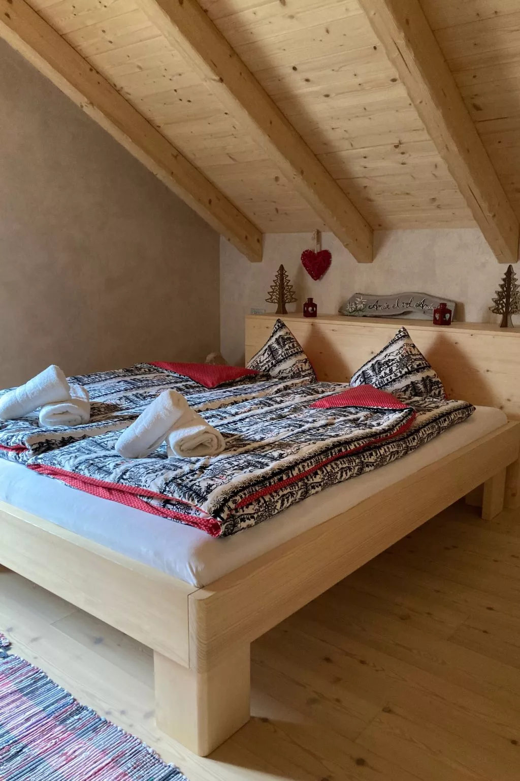 Chalet 'Casa al Pozzo' mit Bergblick-Binnen