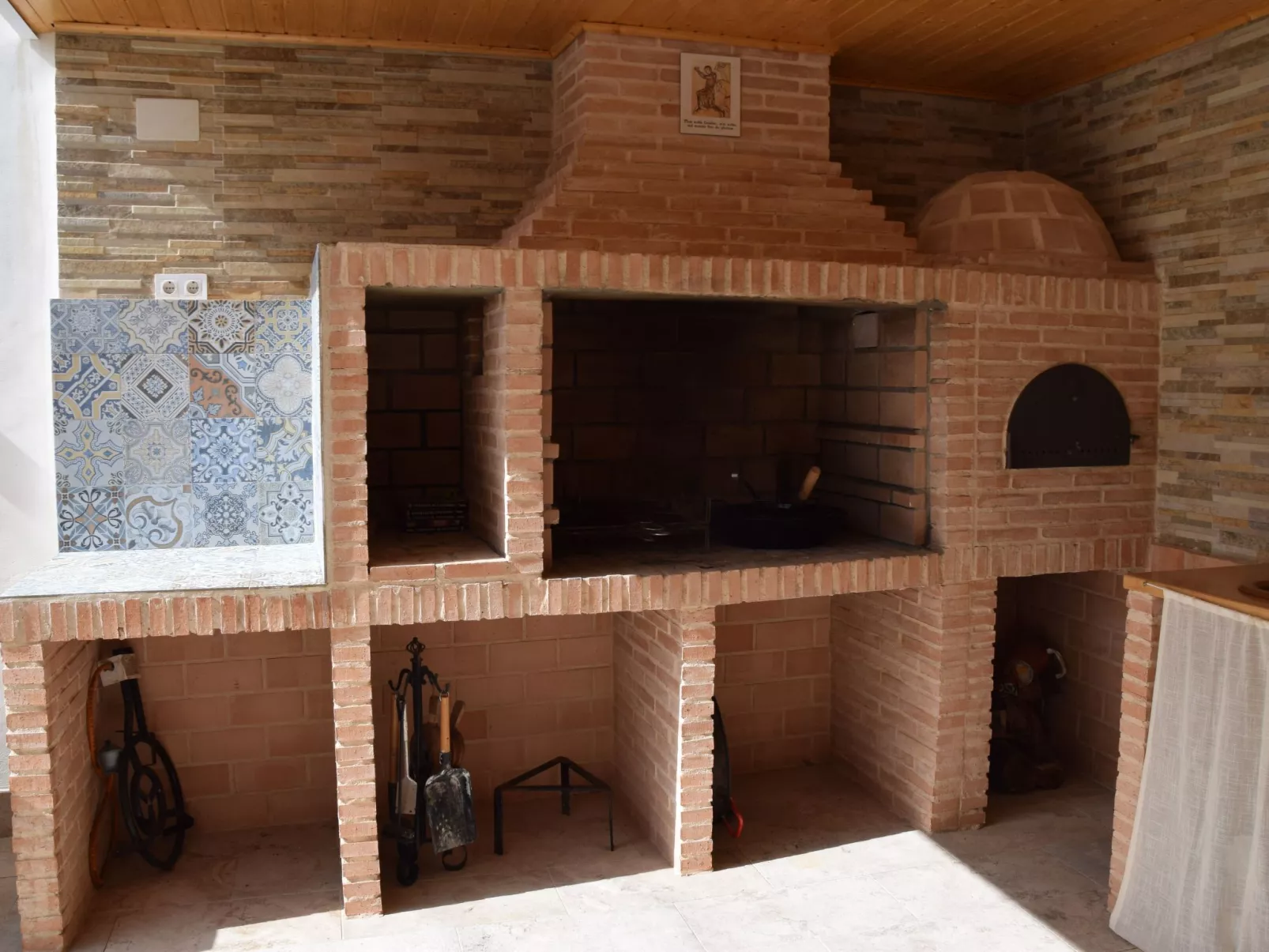 Chalet "Casa El chorro" mit eigener Bar und Grill-Image-tags.info