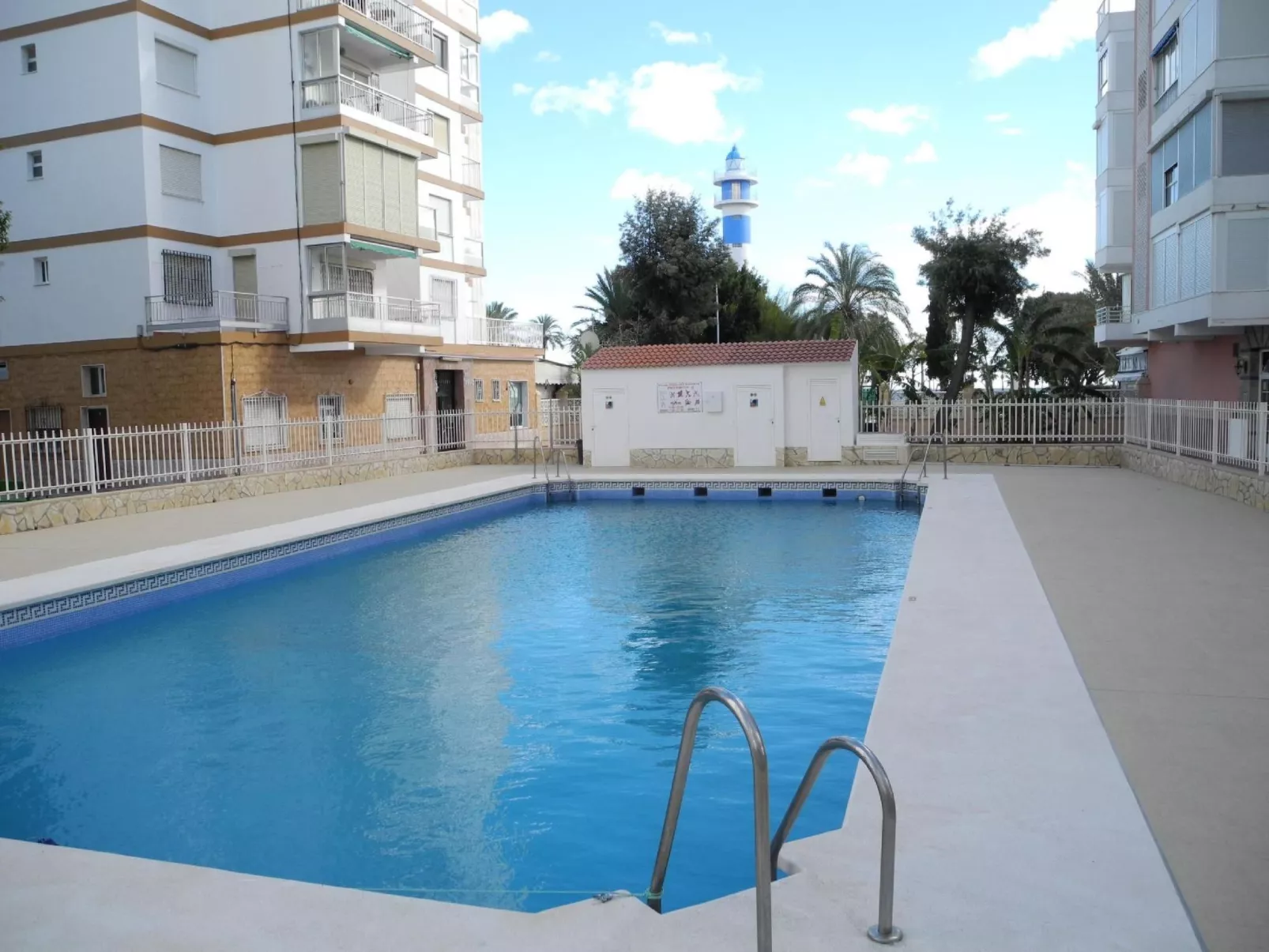 Direkt am Strand-Buiten