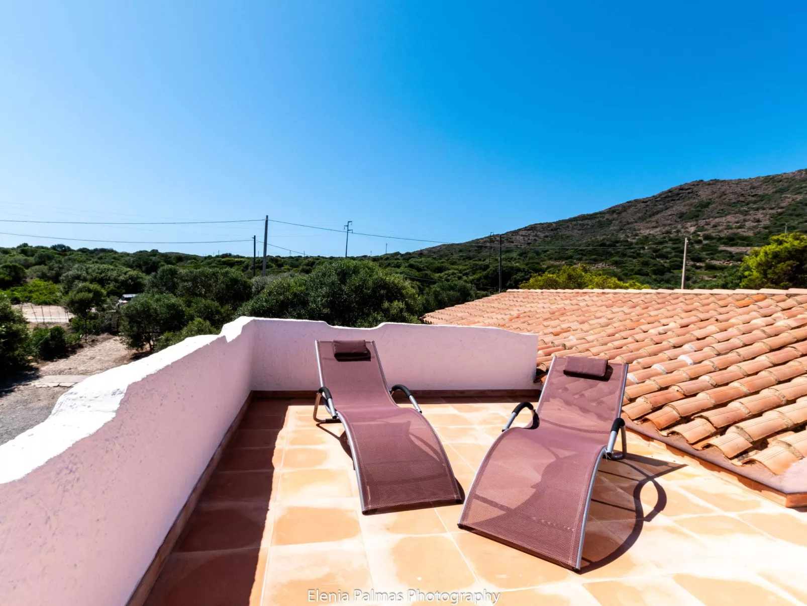 Haus in Sant'antioco mit überdachtem Parkplatz-Image-tags.info