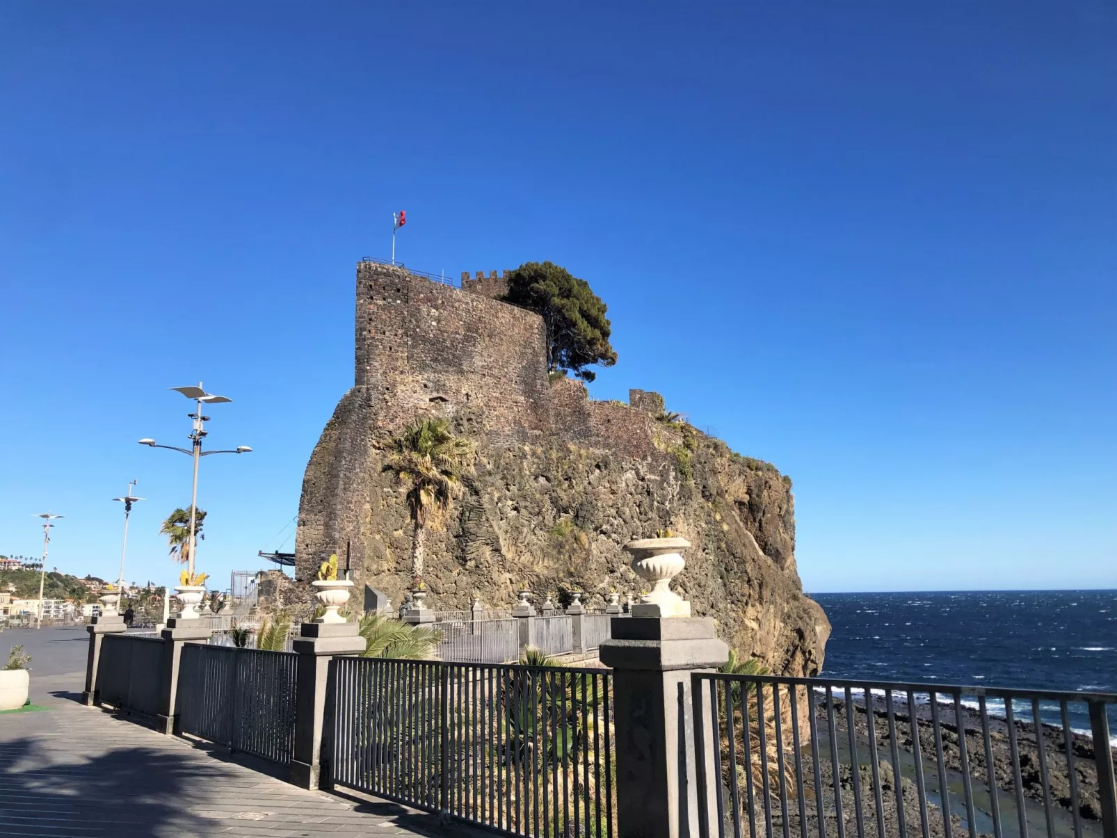 Aci Castello Cannizzaro Catania-Omgeving