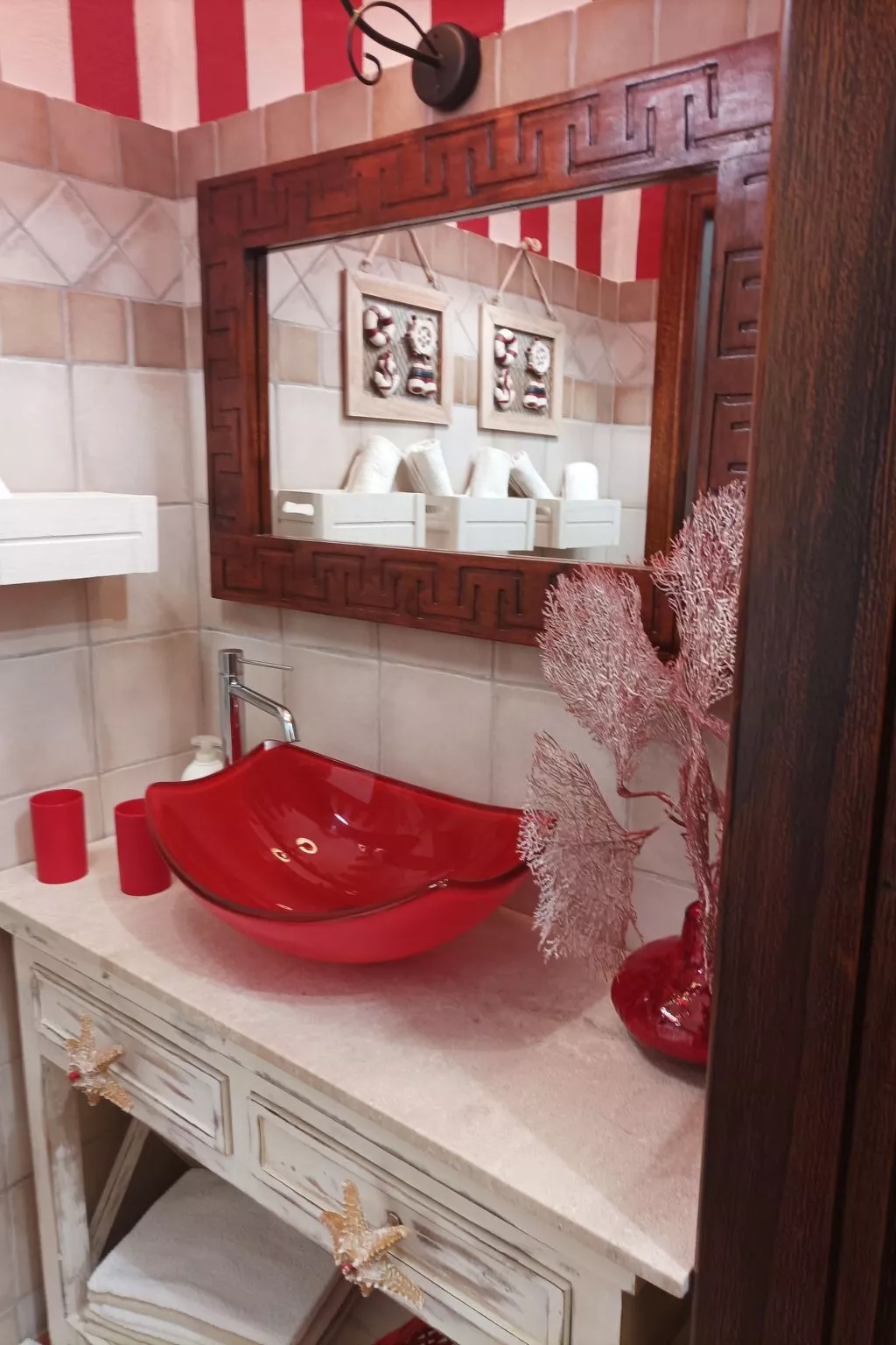 Haus 'Red Coral' mit Gemeinschaftspool-Image-tags.info