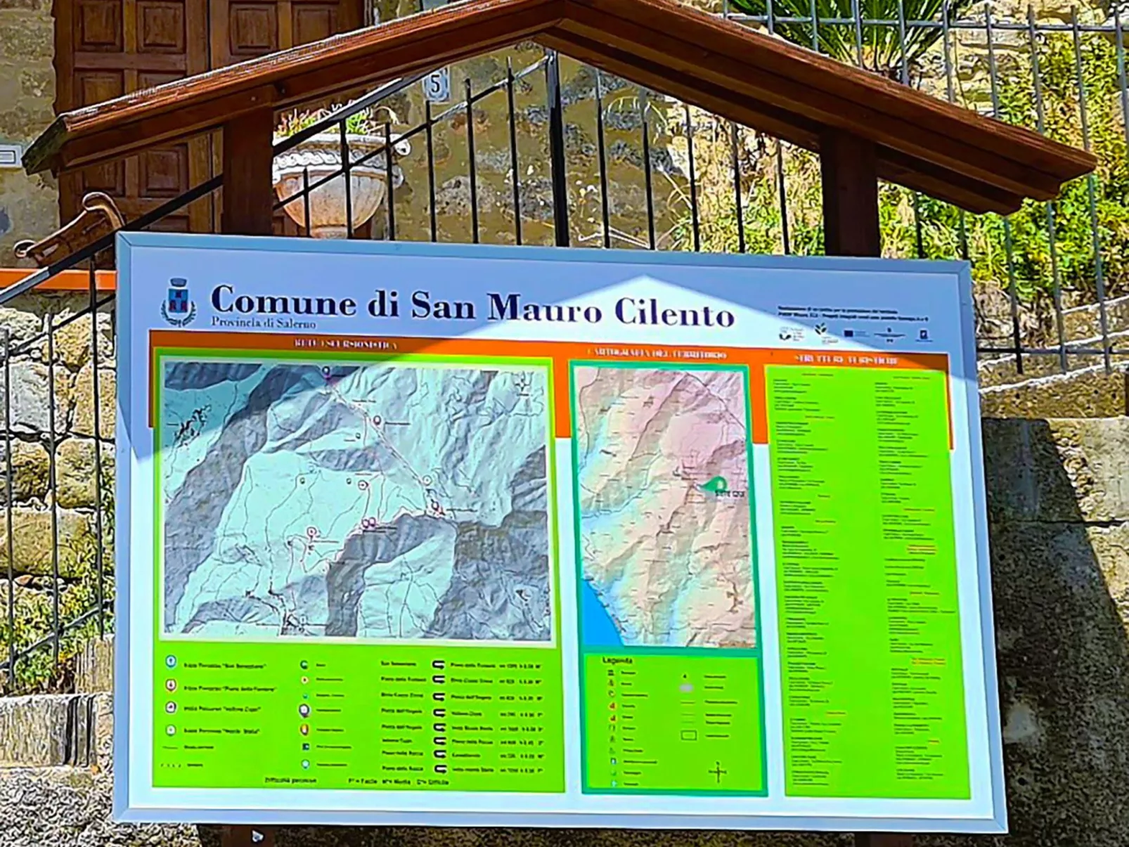 Steinhaus Cilento-Buiten