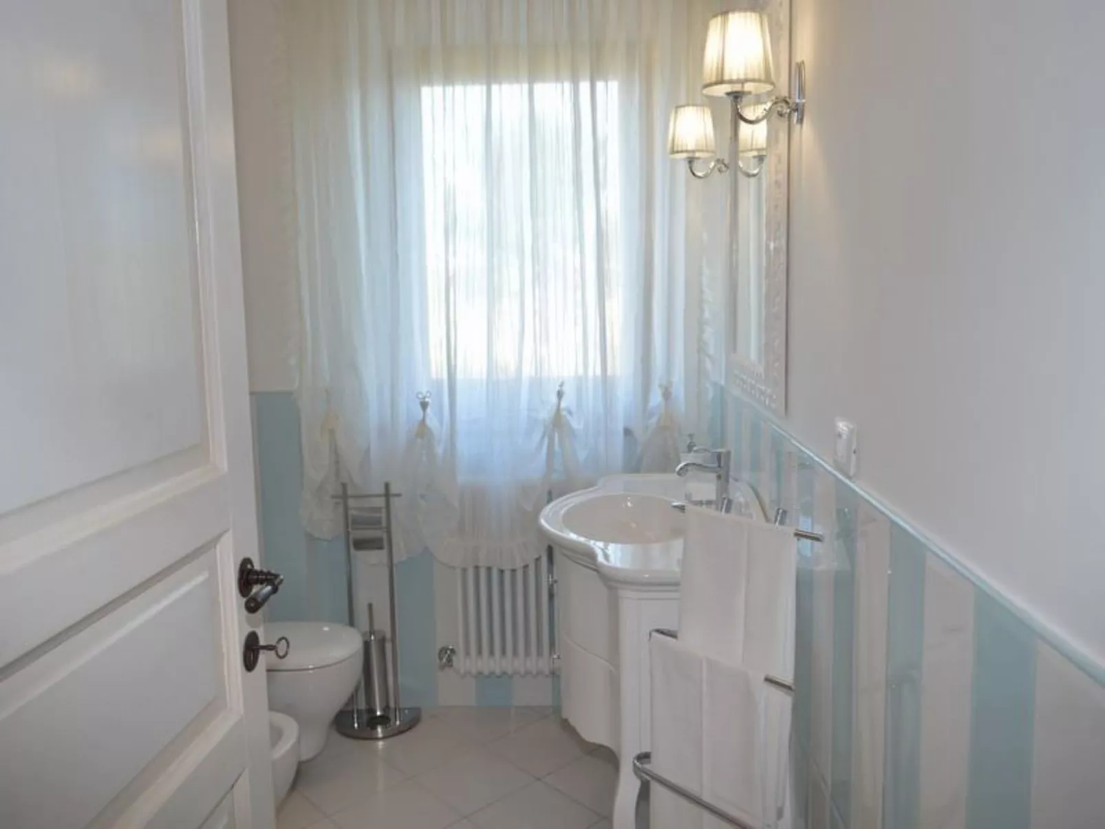 Villa mit privatem Pool in der Nähe der adriatischen Strände-Binnen