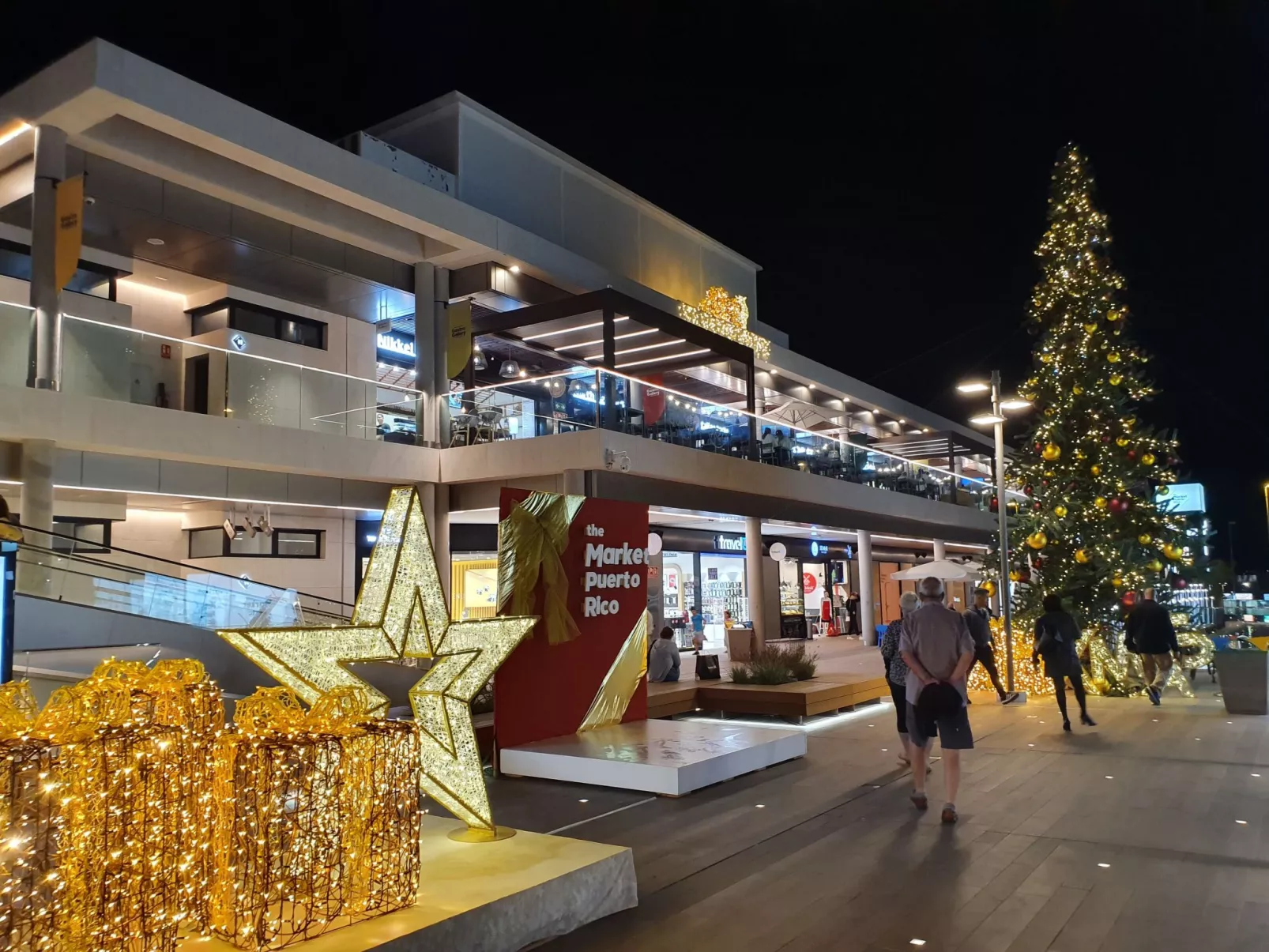 Schöne und romantische Aussichten bei Tag und Nacht-Buiten