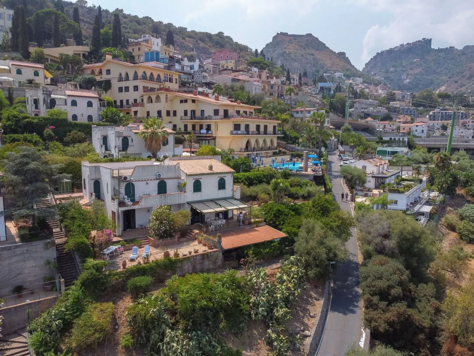 Angelo's Haus-Buiten