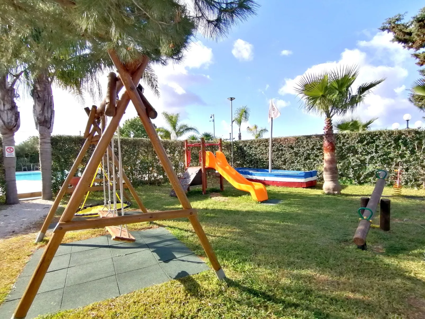 In Marsala mit Terrasse, gemeinschaftlichem Pool und Grill-Image-tags.info