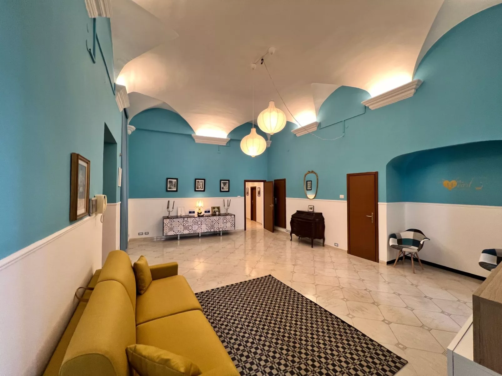 'Doge Antonino' mit Wi-Fi-Binnen