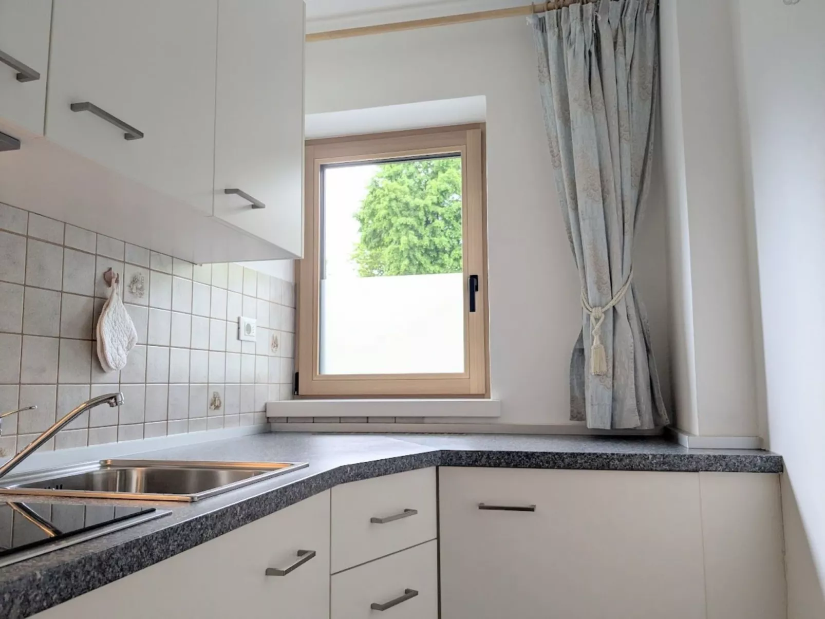 App. Haselstaude-Binnen