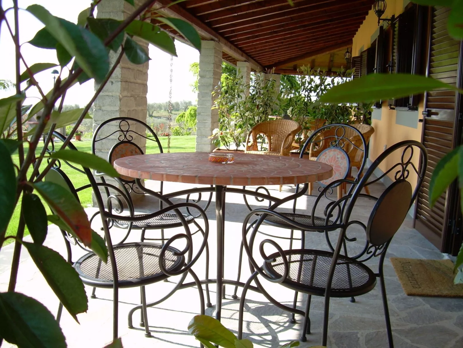 Mit Privatparkplatz-Buiten