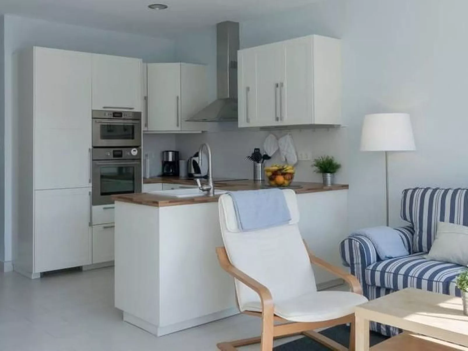 Mit Garten, Grill und Terrasse-Binnen