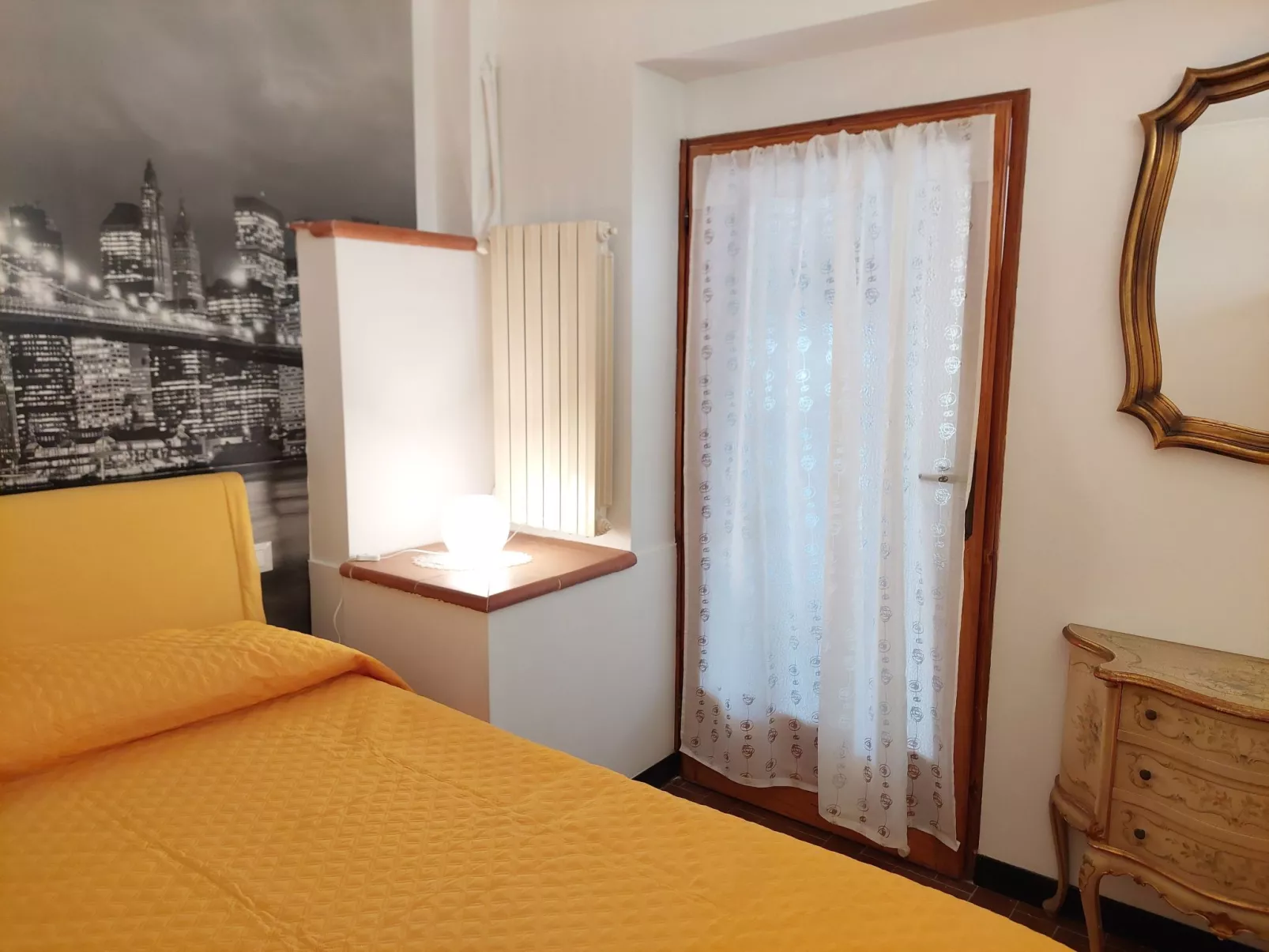 Für 4 Personen ca. 45 m&sup2; in Genua, Norditalien (Ligurien)-Binnen