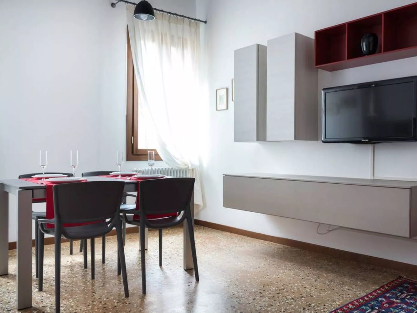 Wohnung mit Waschmaschine und Geschirrspüler-Image-tags.info