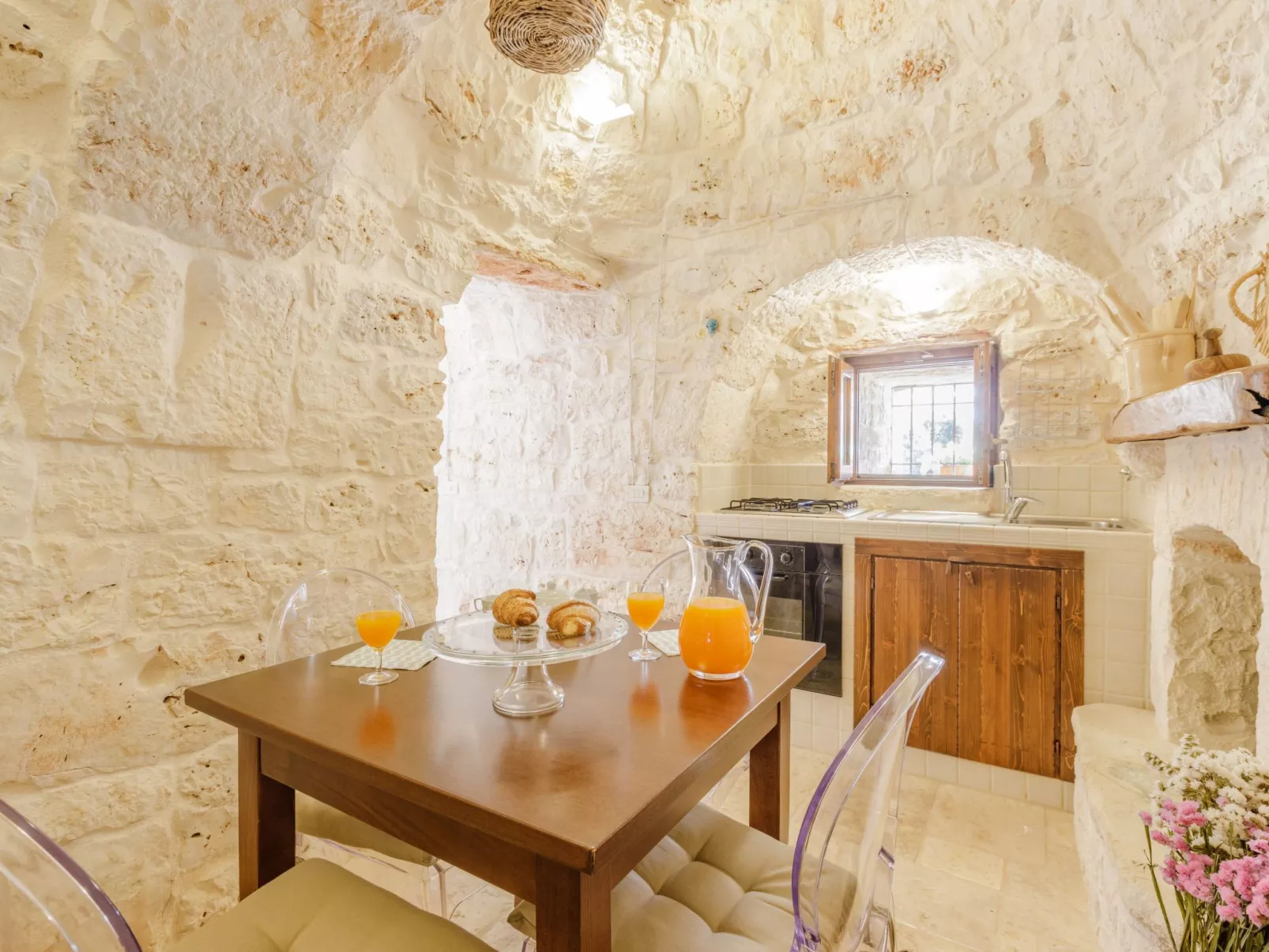 Trullo Quattro Carrini-Binnen