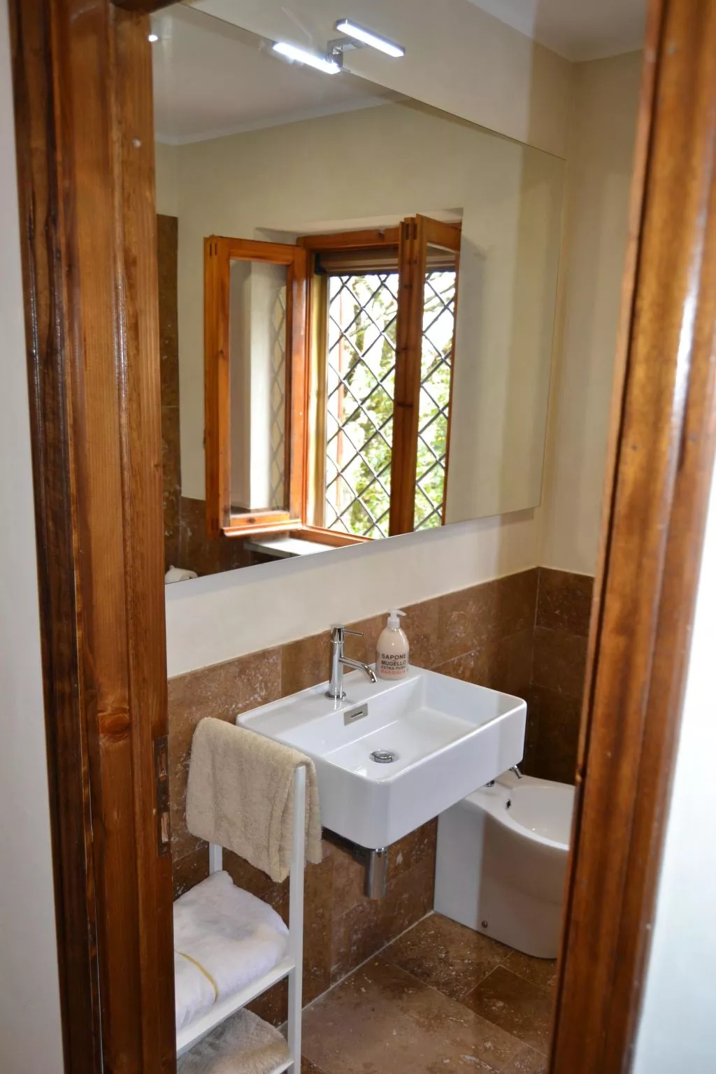 Freistehendes Haus mit Garten zur alleinigen Nutzung-Binnen