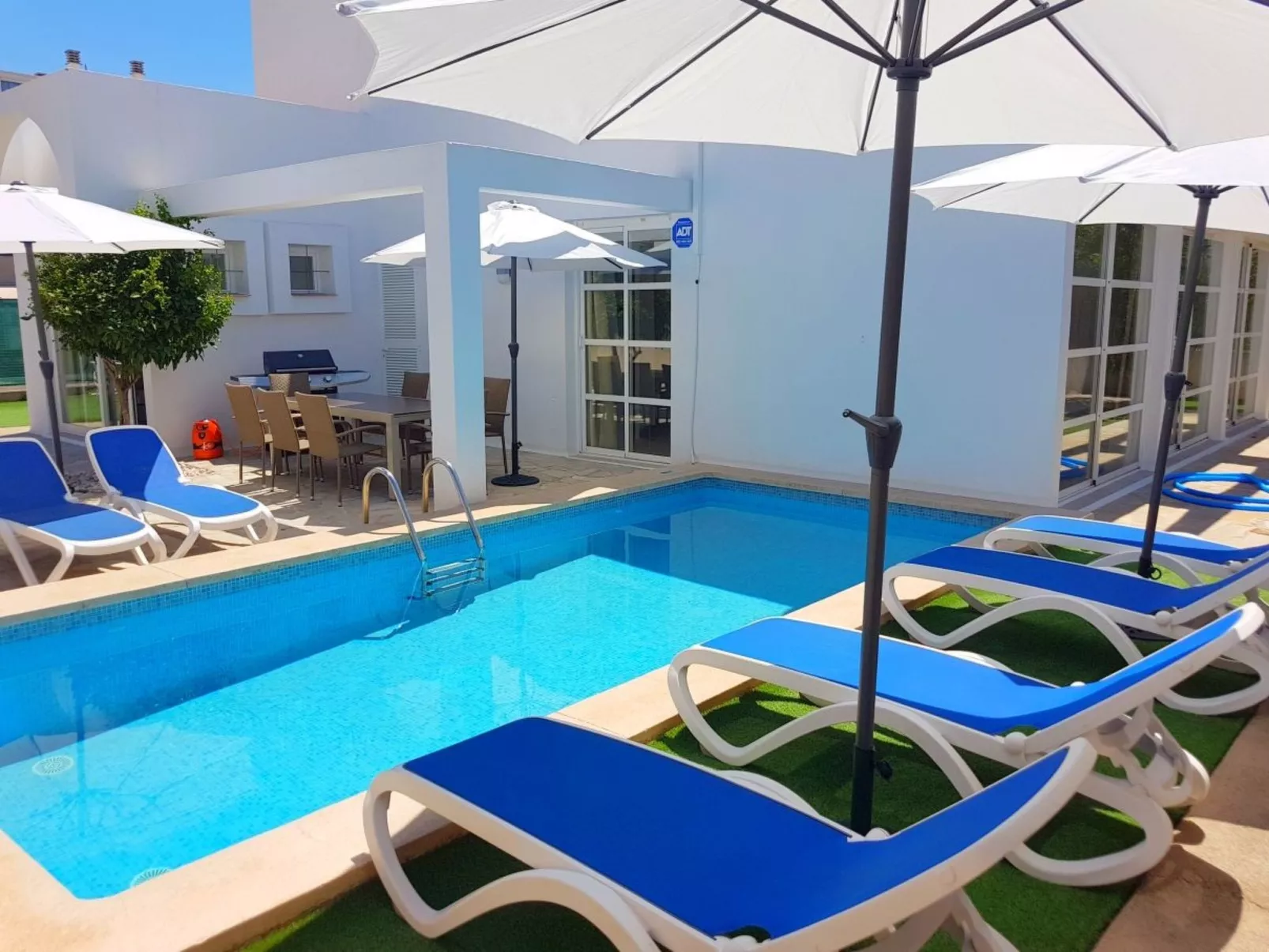 Villa 3 Can Picafort-Image-tags.info