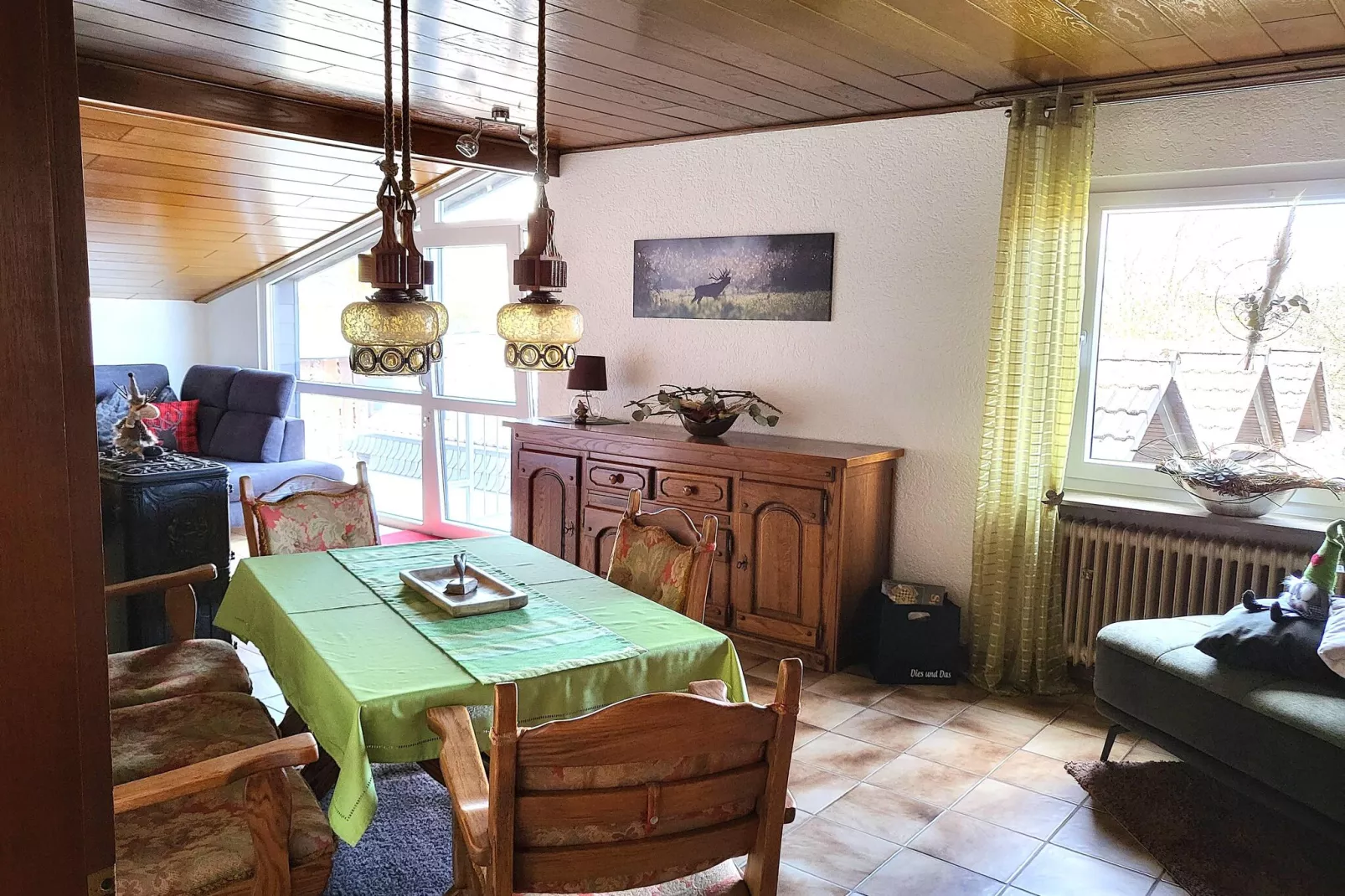 Ferienwohnung Bluzi im Westerwald-Woonkamer