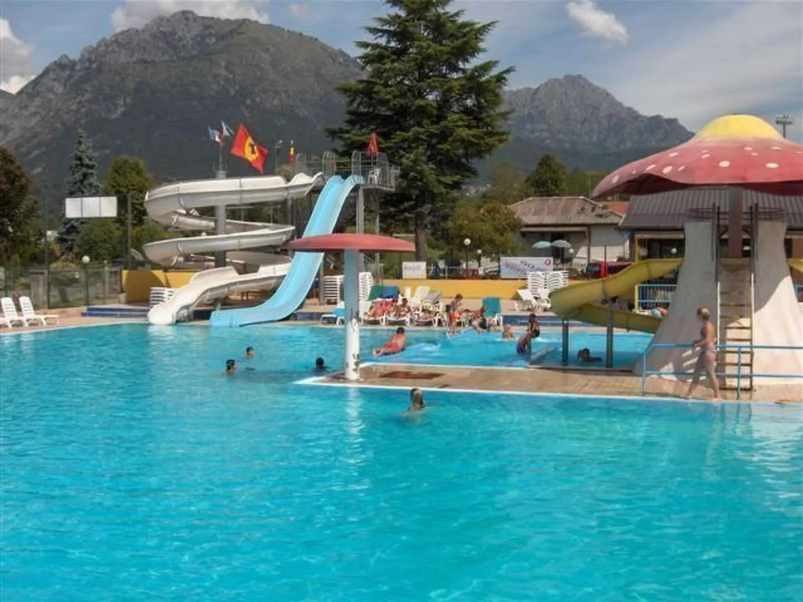 Mobilheim am Luganer See Porlezza-Buiten