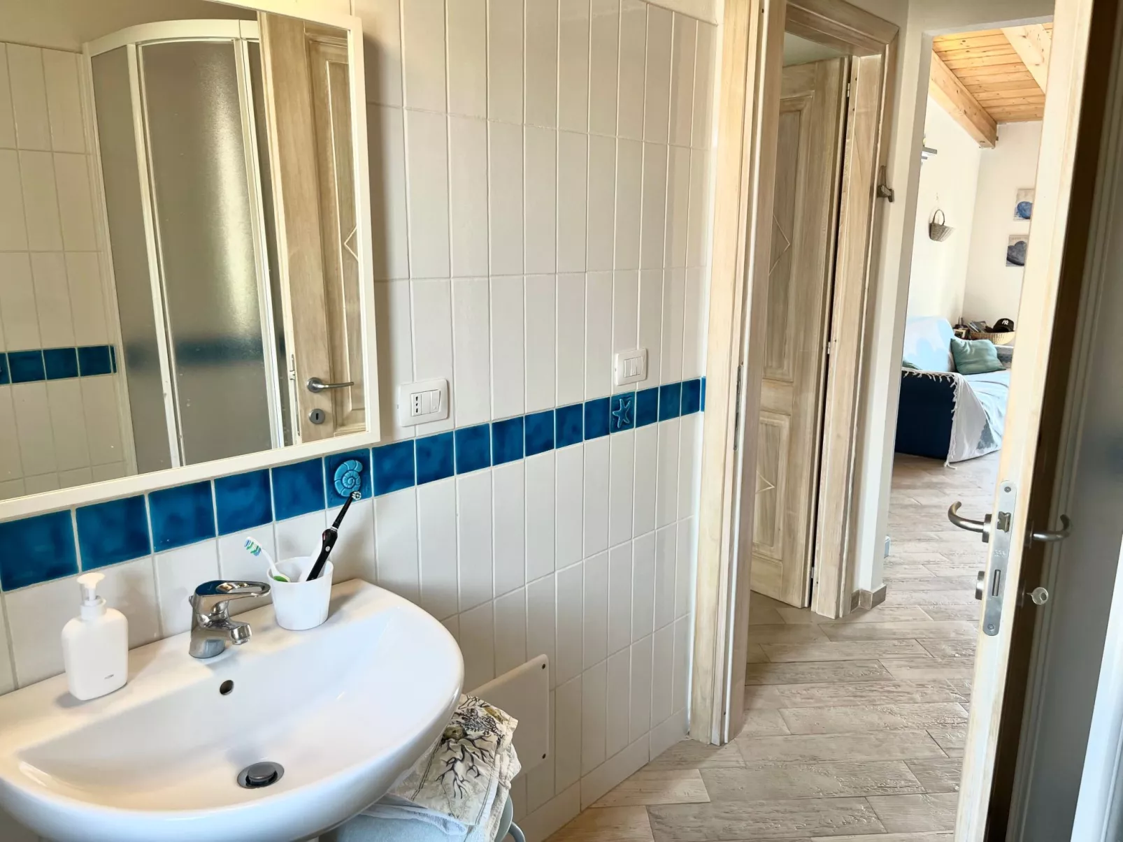 Wohnung 'Das Blaue Haus - Binnen