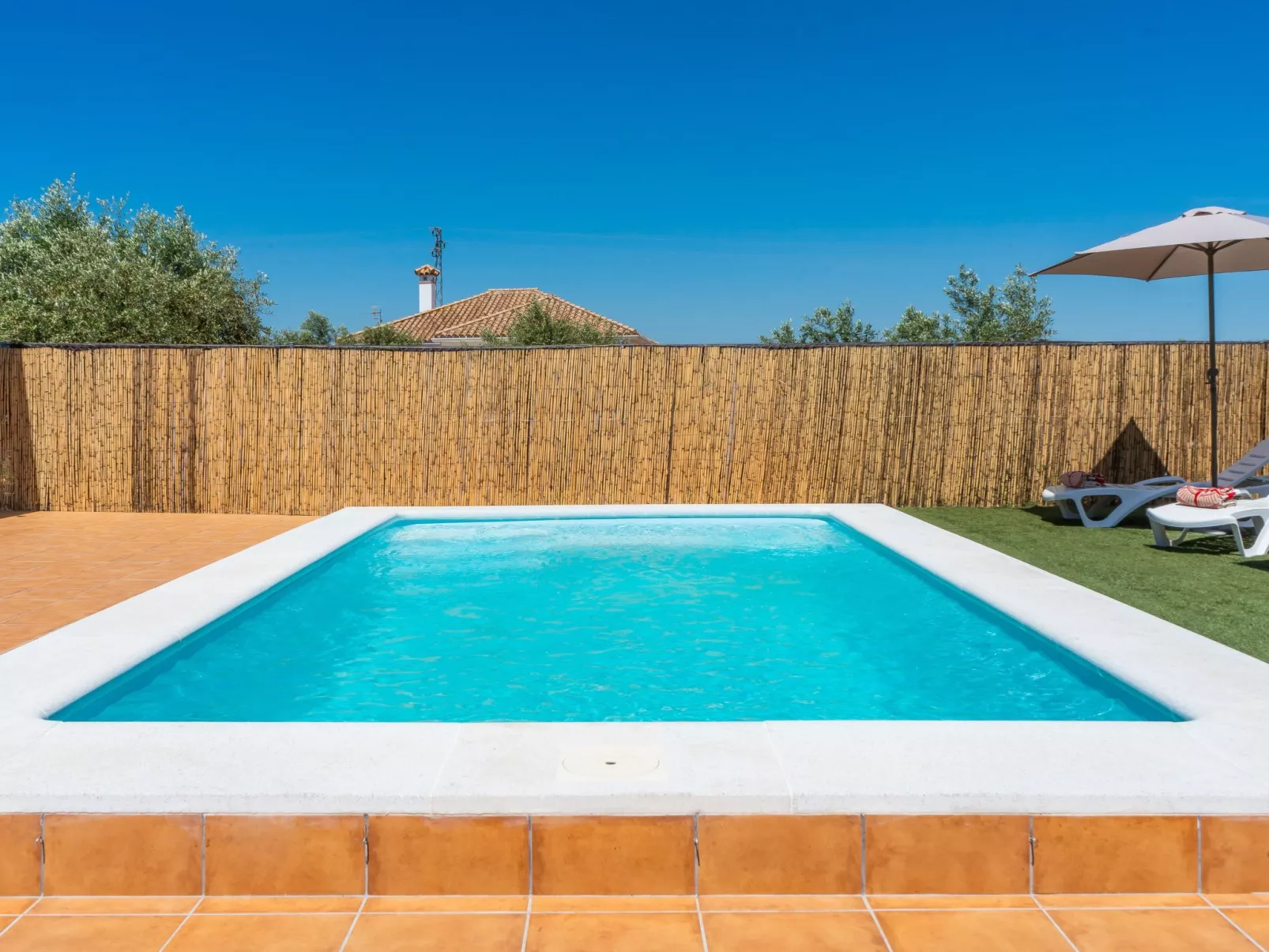 Olivera Country Cottage-Buiten