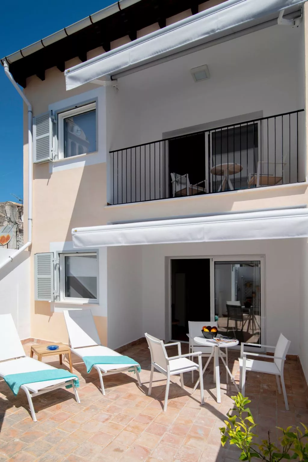 Appartement 'Serol' mit Terrasse-Buiten