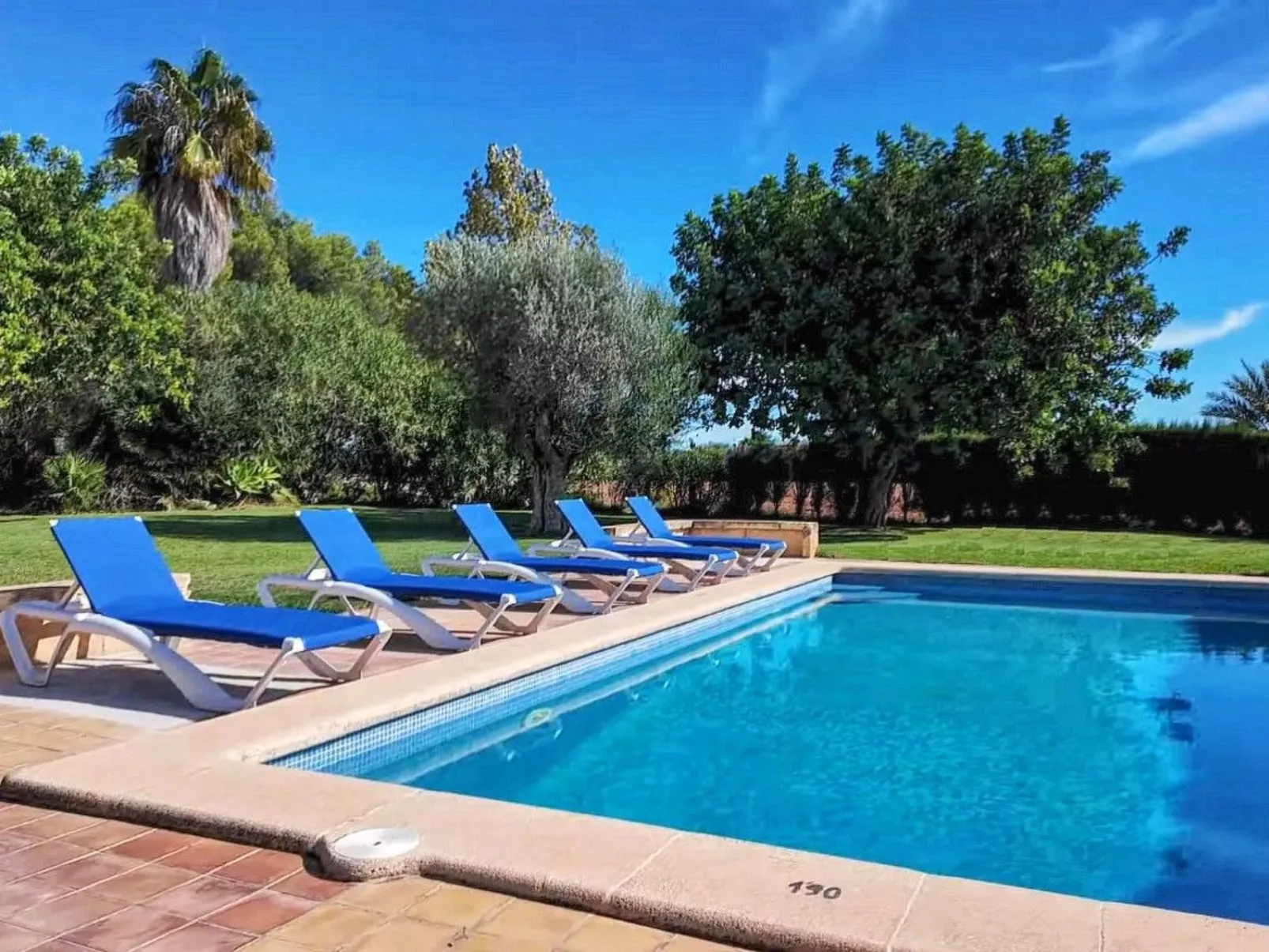 Bonita casa cerca del mar-Image-tags.info