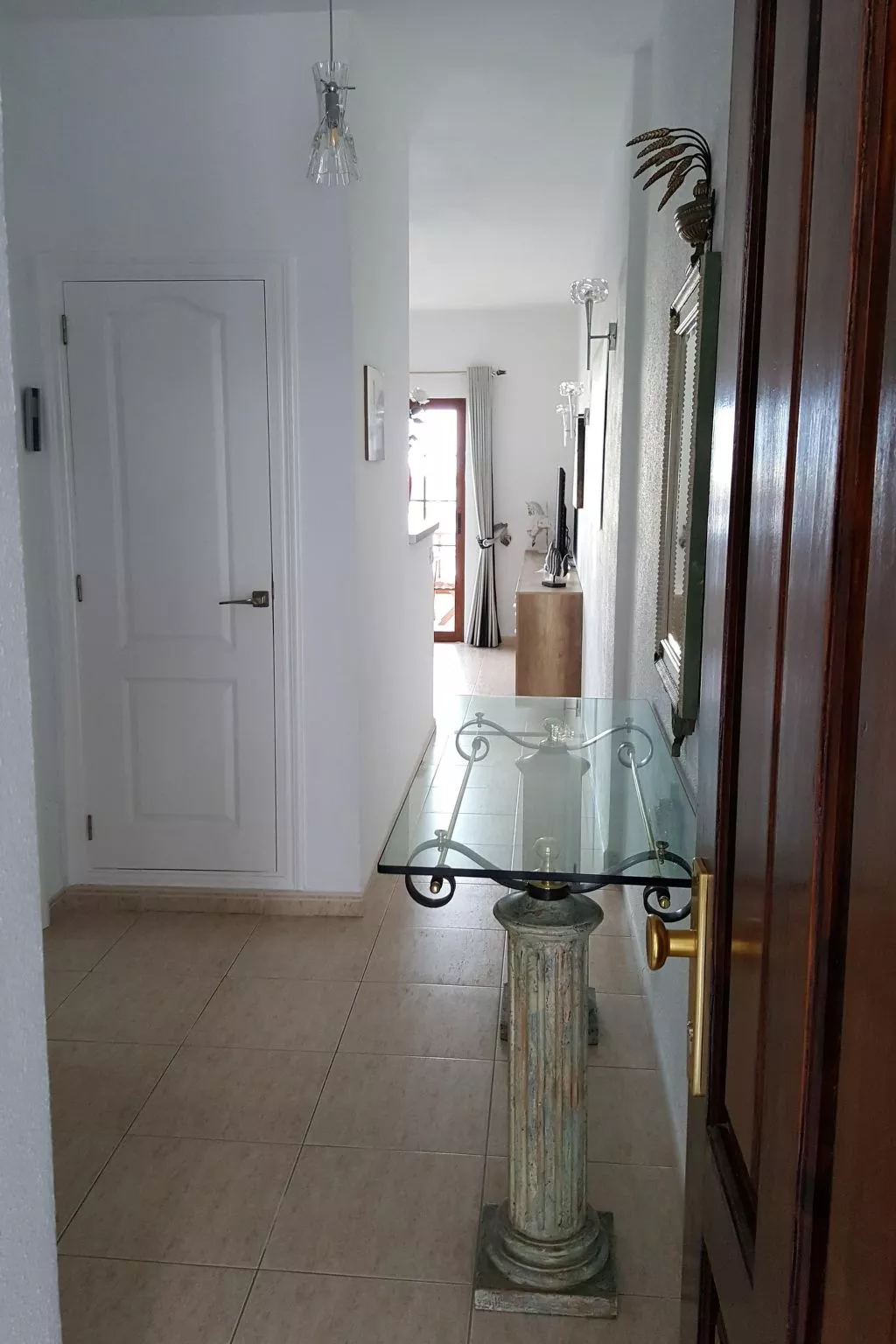 Wohnung mit Aussicht auf Meer und Klippen-Binnen