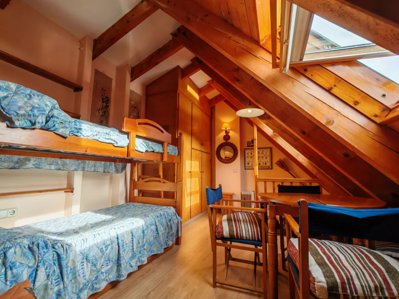 Duplex Cuc 2 Dachgeschoss mit Dachboden und rustikalem Touch Vall de Boí-Binnen