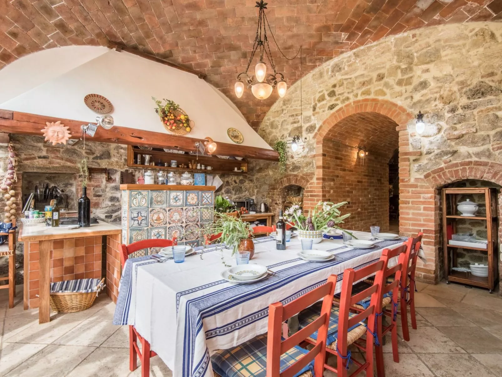 Villa "Villa La Fornace"-Image-tags.info