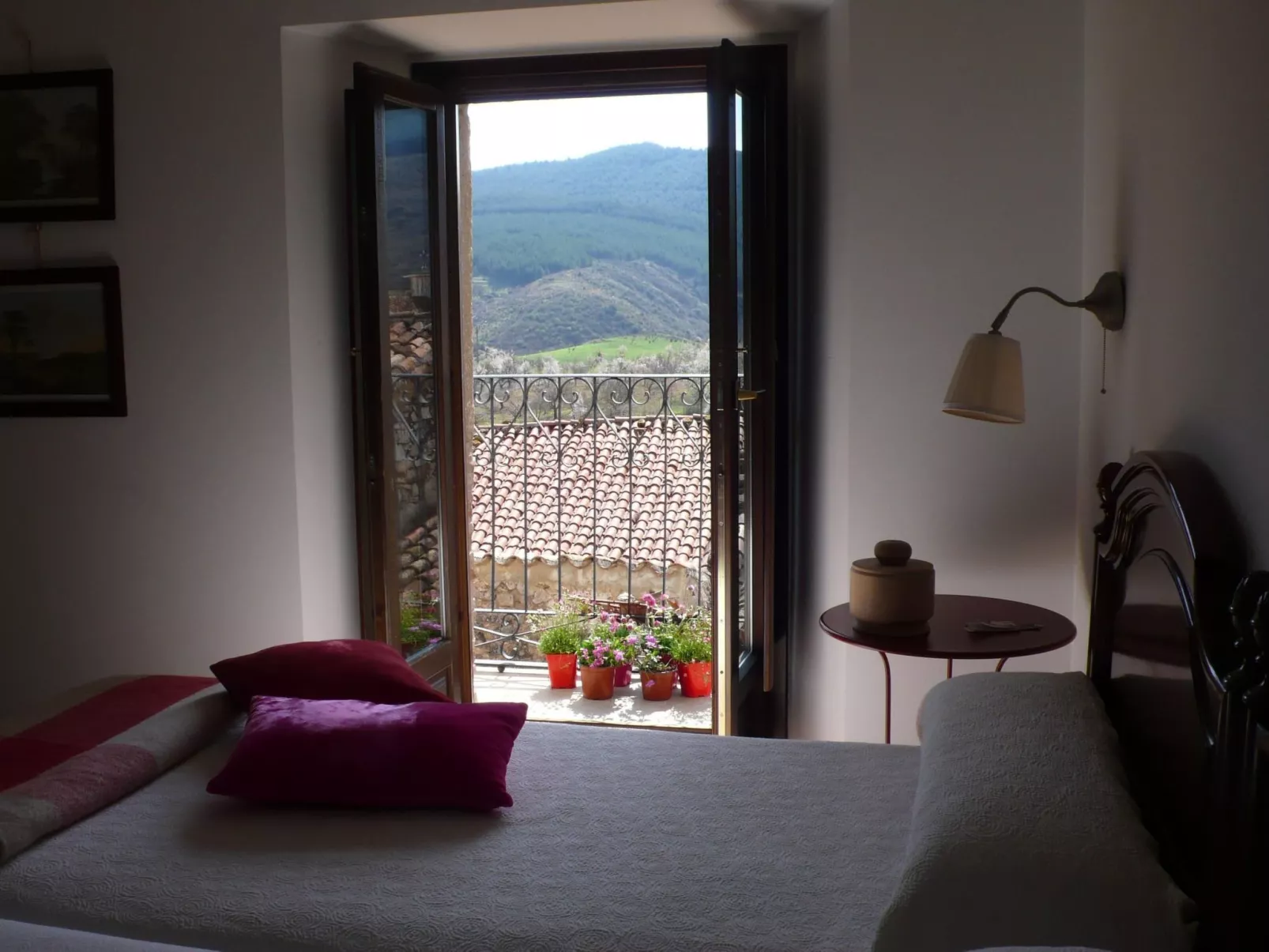 In einem kleinem Dorf nah dem Jakobweg-Image-tags.info