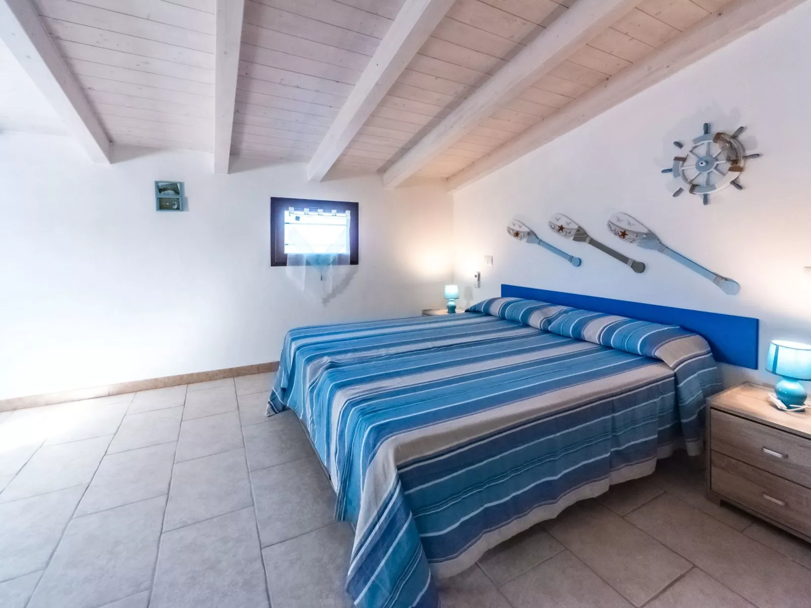 Schöne moderne Villa mit privatem Pool.-Binnen