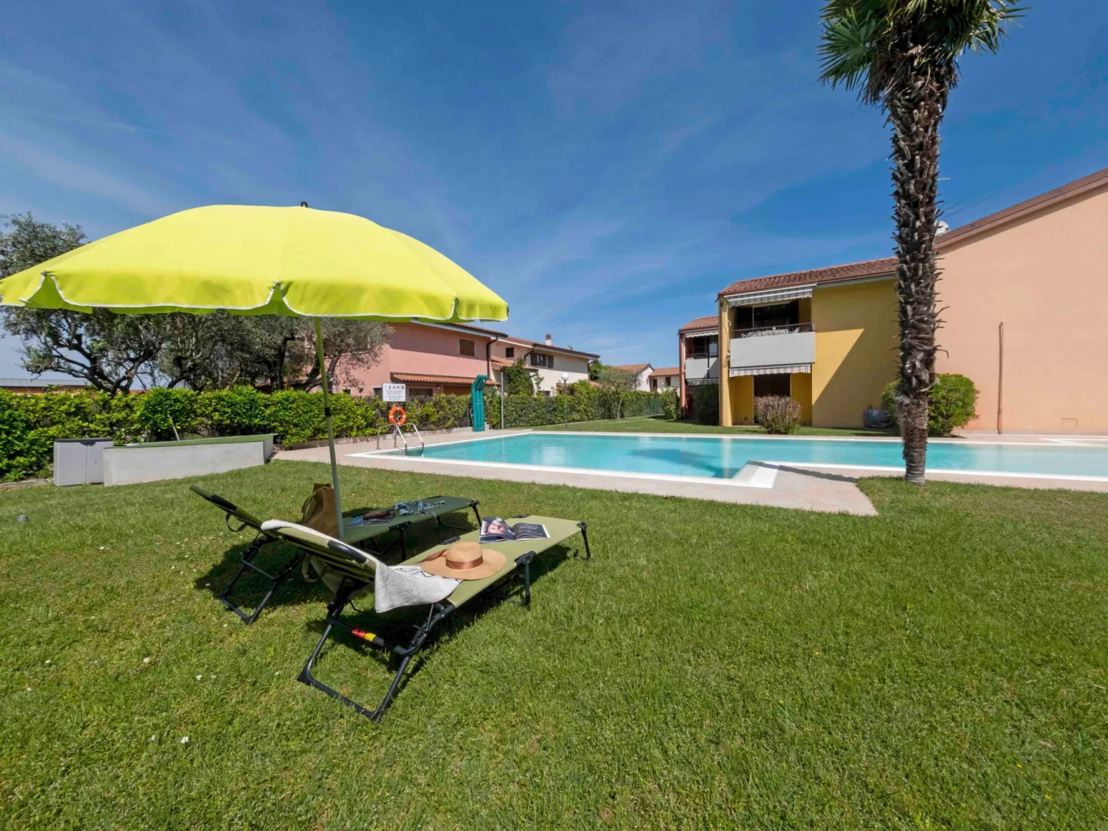 La Palma - Apartment mit Balkon und Poolblick-Buiten