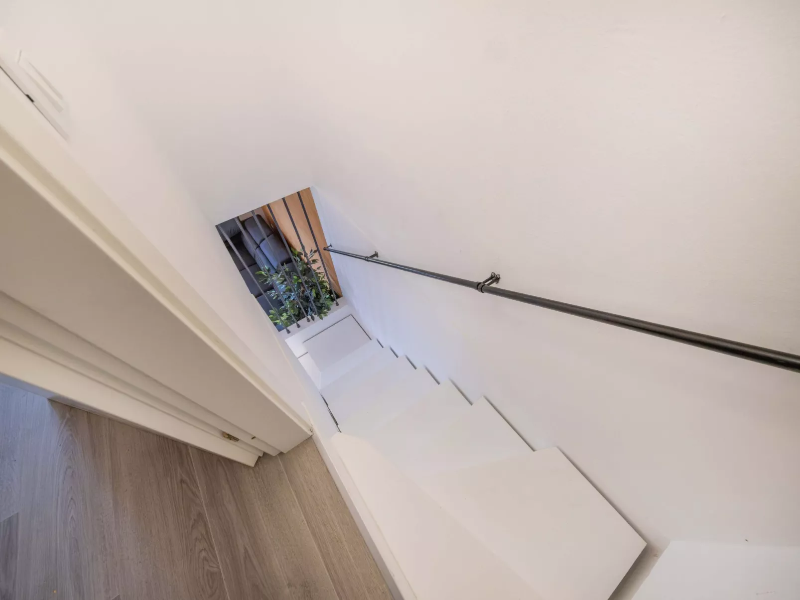 Privater Pool und herrlicher Seeblick-Binnen