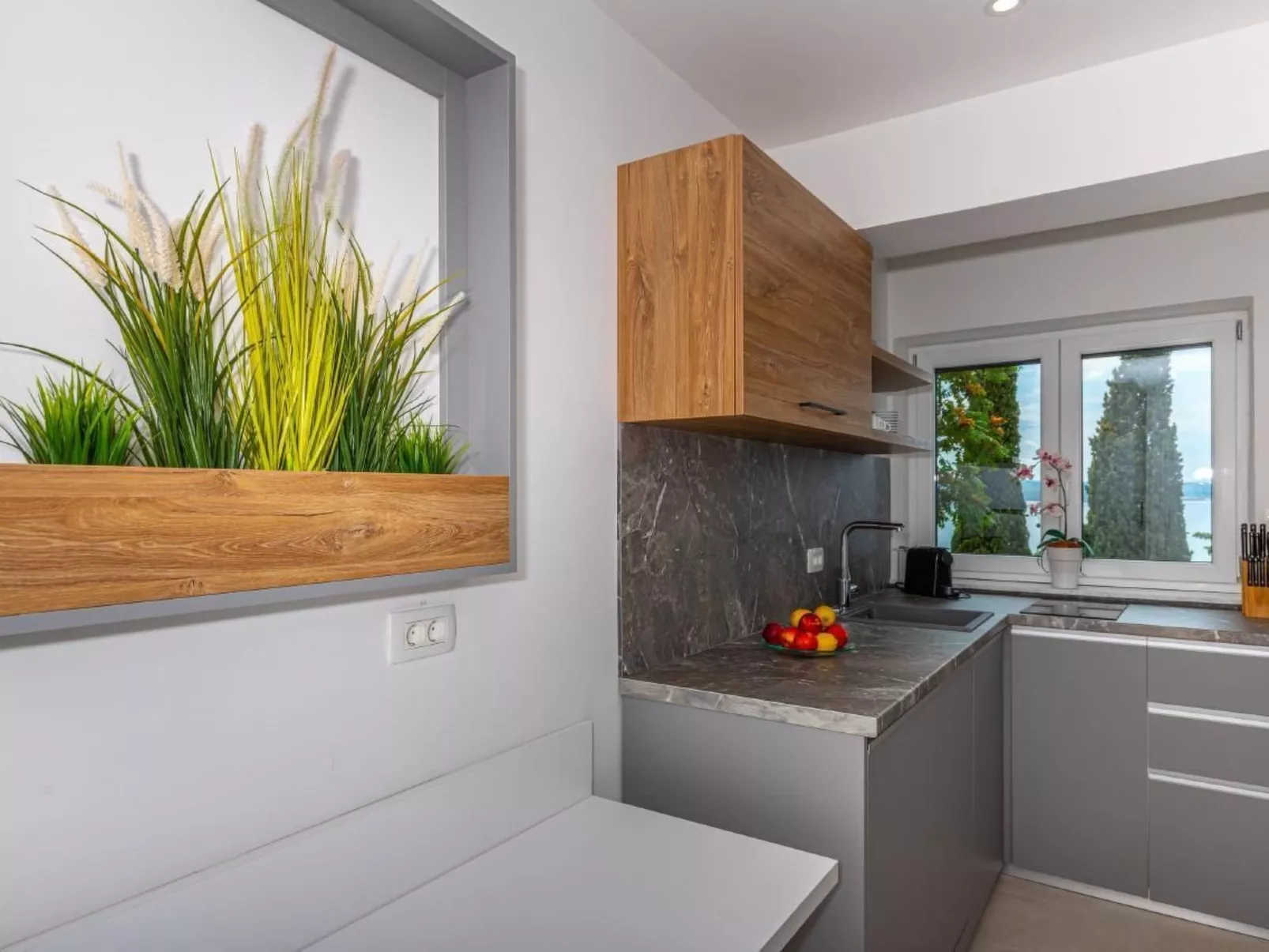 Apartment Helena-Image-tags.info