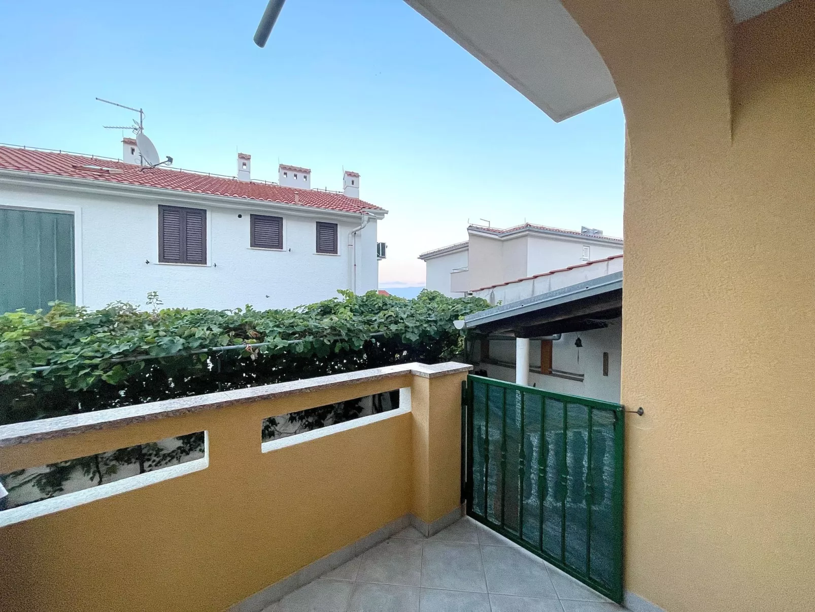 Wohnung in Baška mit Eigener Terrasse-Buiten