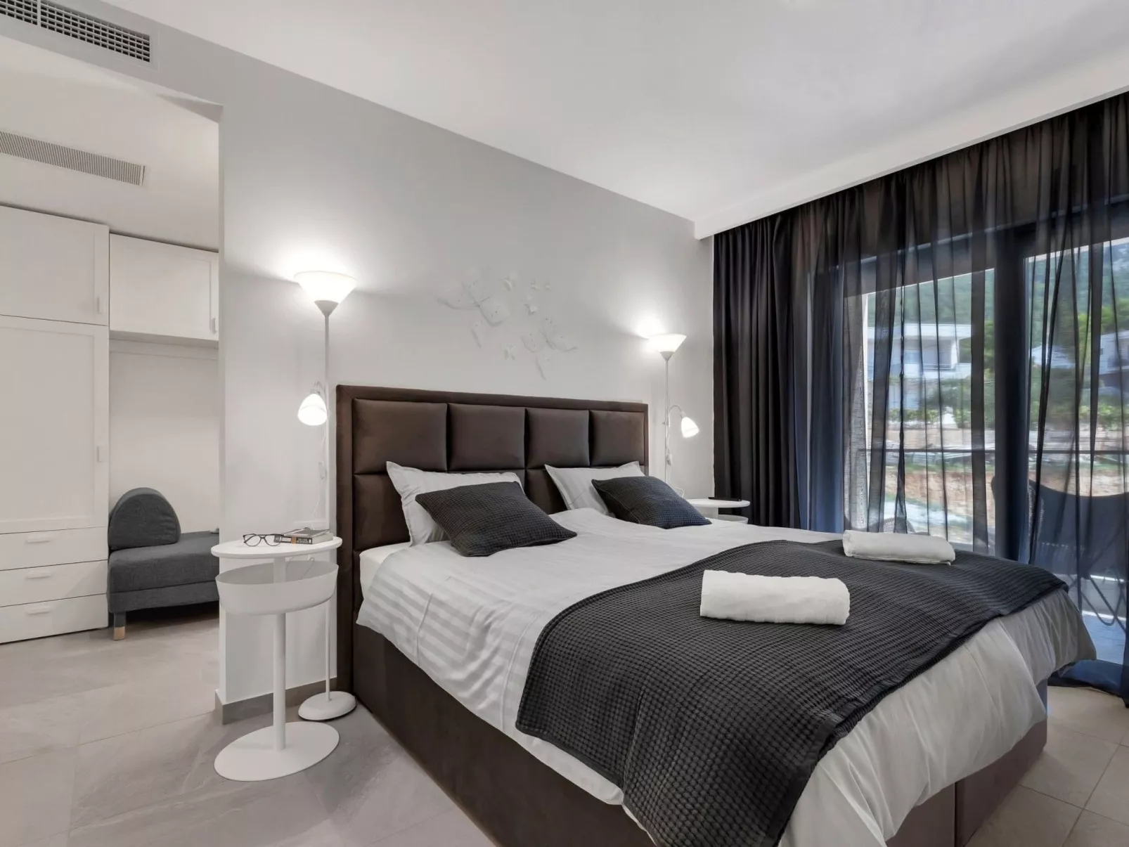 Villa Basak in Makarska-Binnen