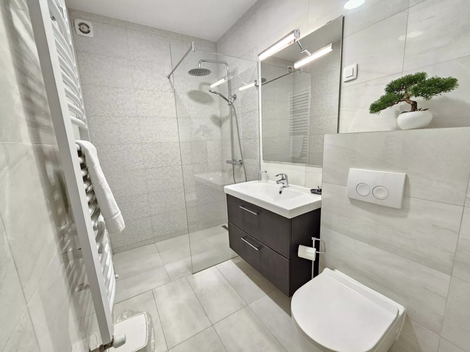 Wohnung für 6 Personen mit Jacuzzi-Binnen