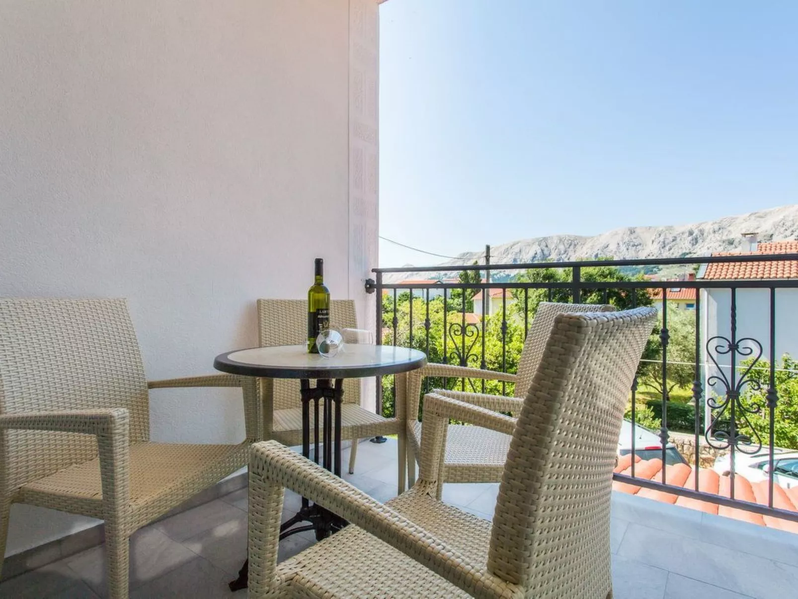 Appartement in Baška mit Eigenem Balkon-Buiten