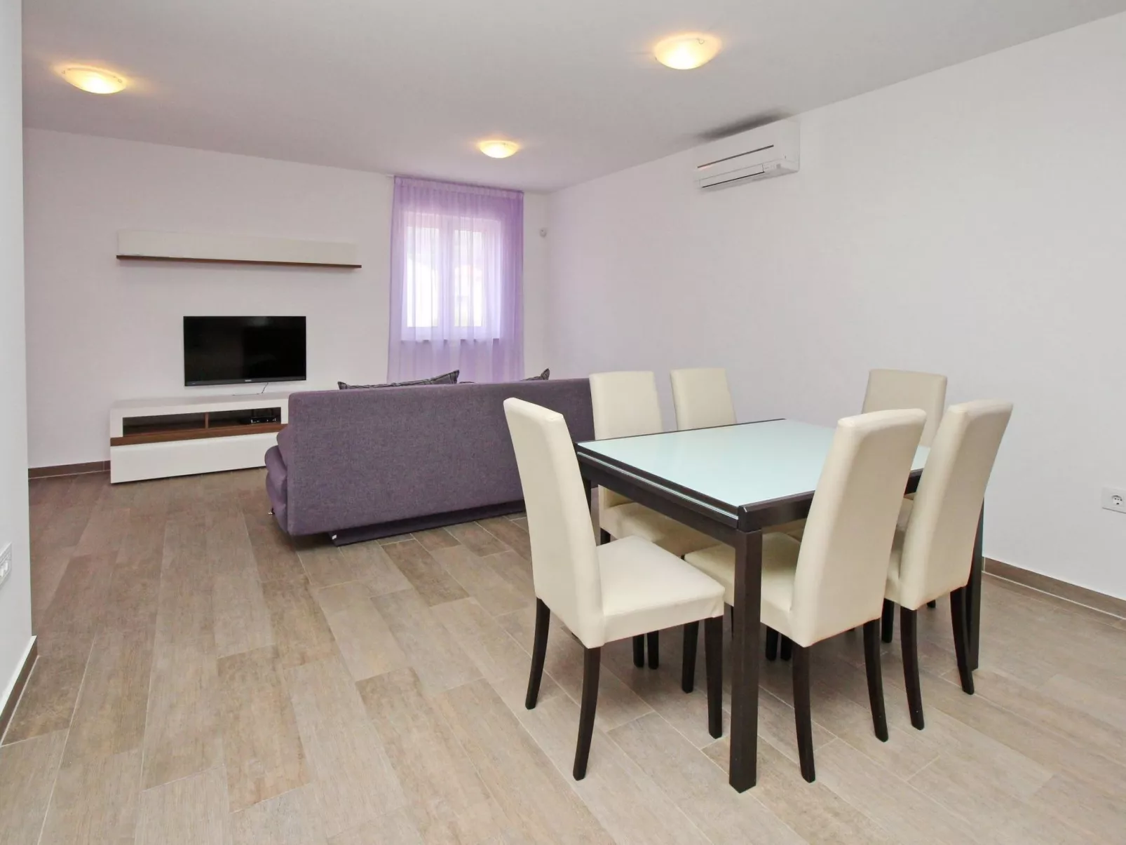 In Baška mit Terrasse-Image-tags.info