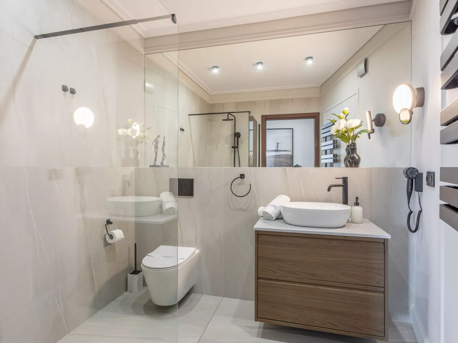 Concha mit Blick auf den Hafen-Image-tags.info